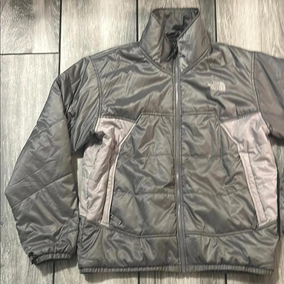 The North Face Men's Quilted Puffer Jacket - Picture 2 of 13